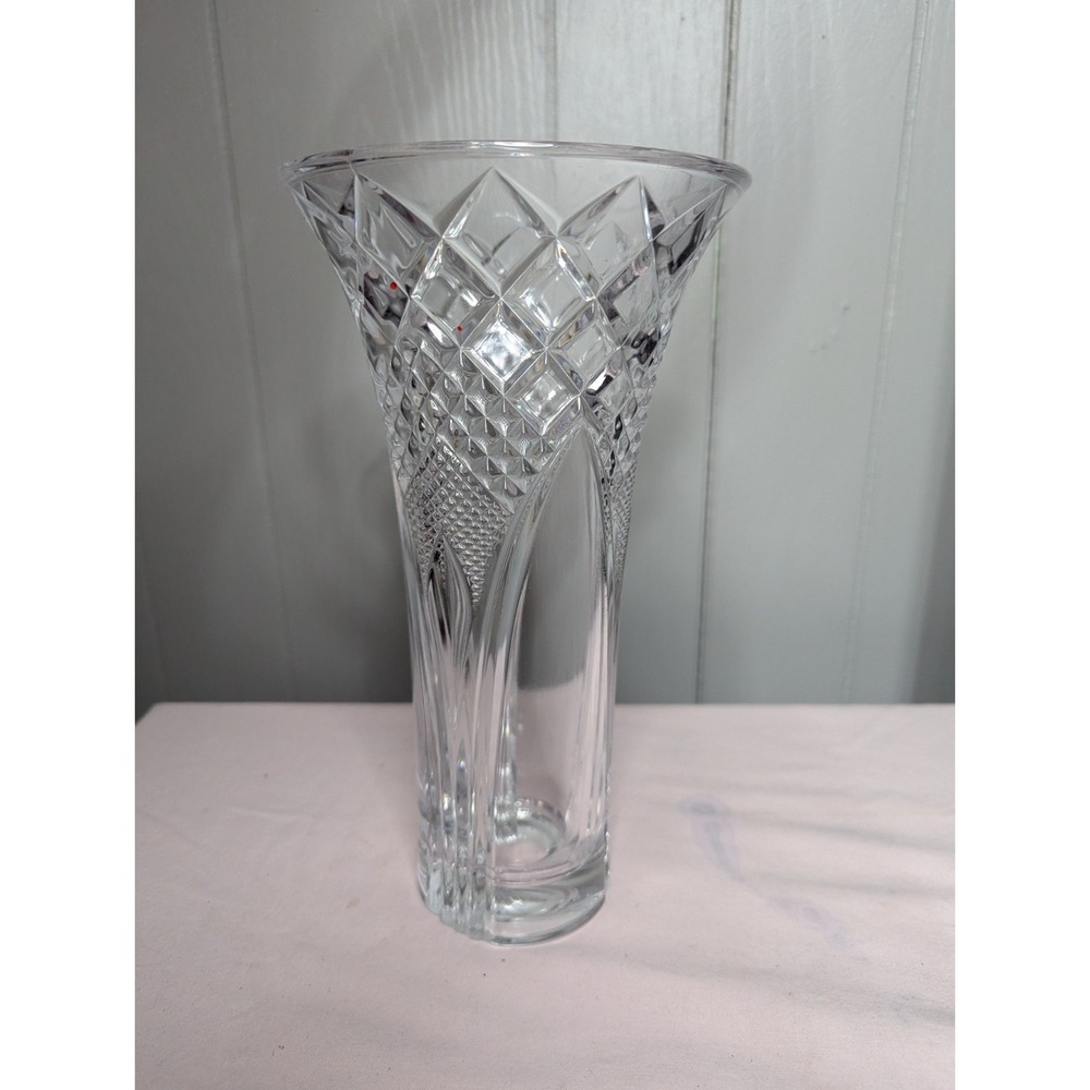 Bohemia Lead crystal 10" BEAUTIFUL cut glass design flower vase weights over 3lb